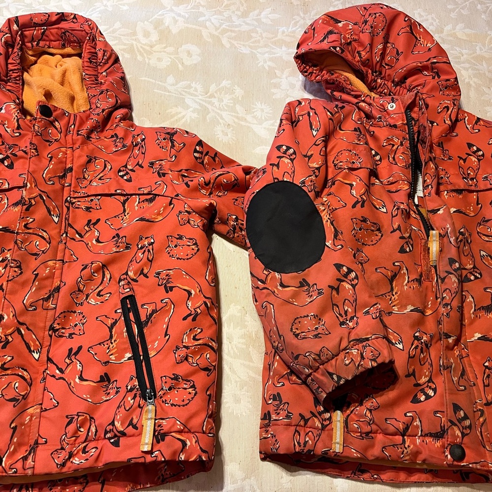 Cat and Jack 4T winter coats with inserts